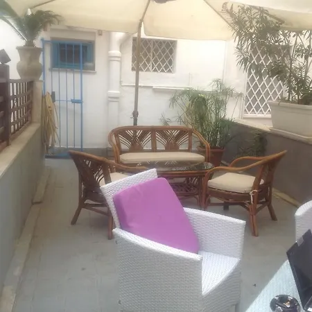 شقة شينترالي *