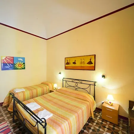 Centrale Апартаменты *