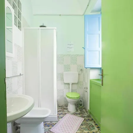 Centrale Апартаменты